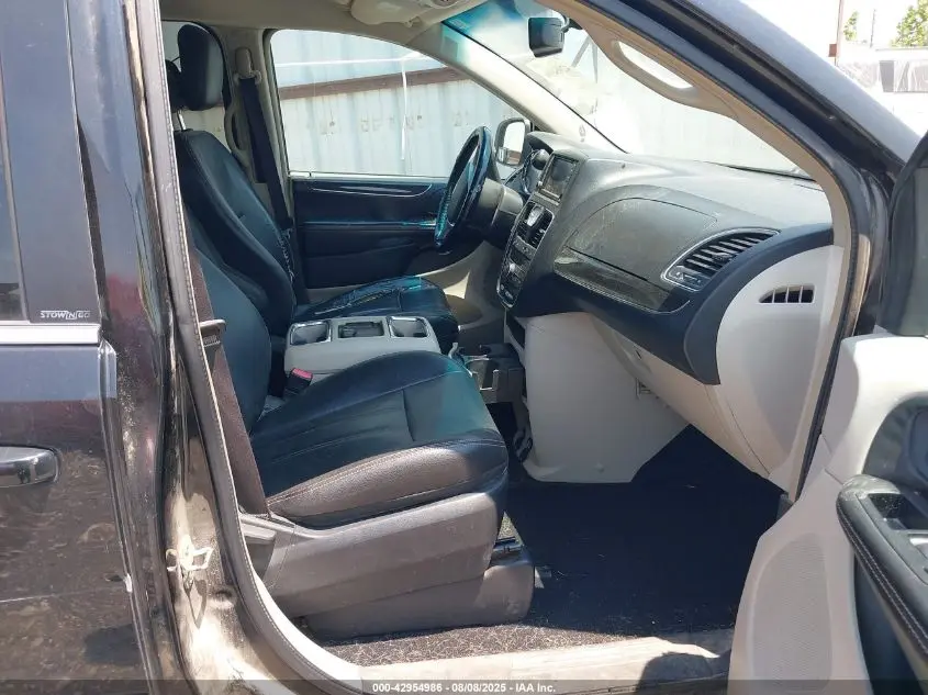 2014 CHRYSLER TOWN & COUNTRY TOURING