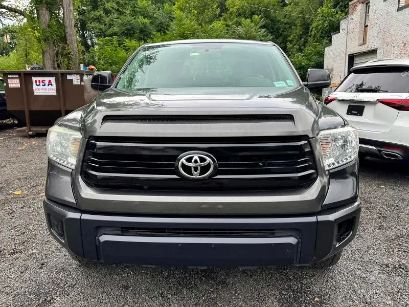 2014 TOYOTA TUNDRA SR  