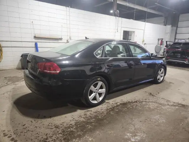 2012 VOLKSWAGEN PASSAT SE