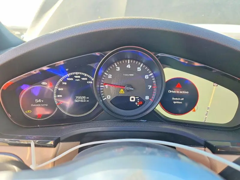 2020 PORSCHE CAYENNE   