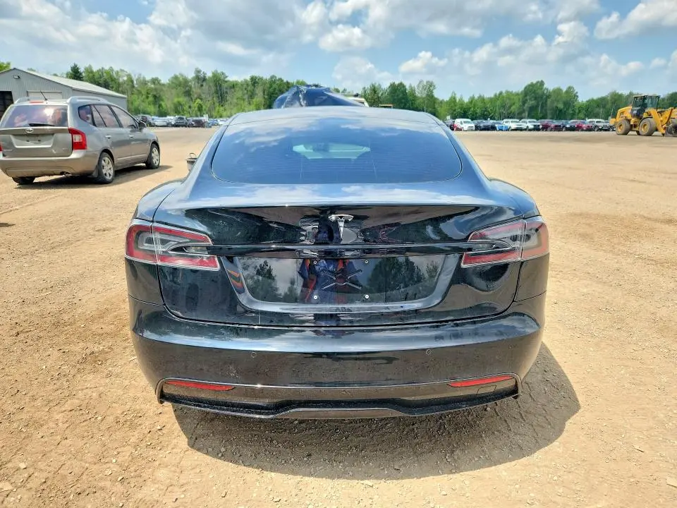 2022 TESLA MODEL S   