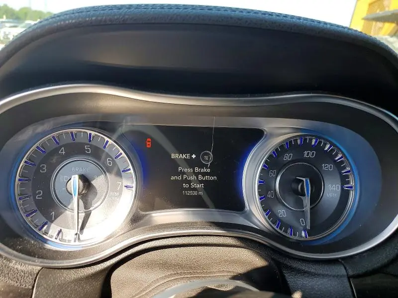 2015 CHRYSLER 300 LIMITED  