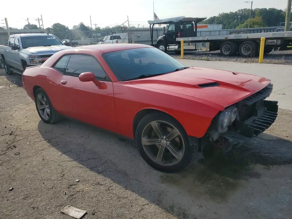 2015 DODGE CHALLENGER SXT  