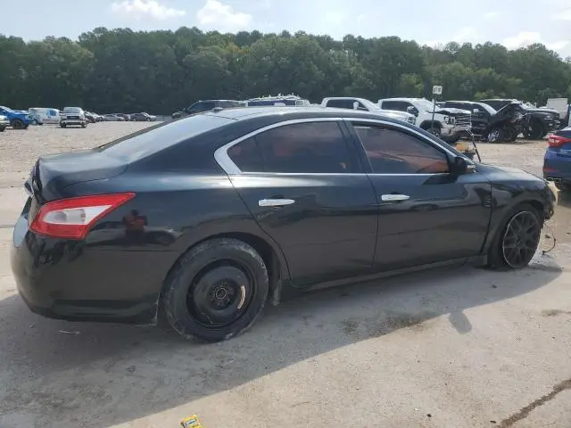2011 NISSAN MAXIMA S  
