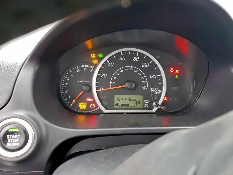 2015 MITSUBISHI MIRAGE ES  