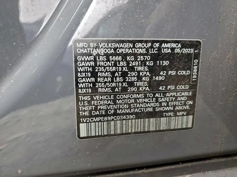 2023 VOLKSWAGEN ID.4 PRO  