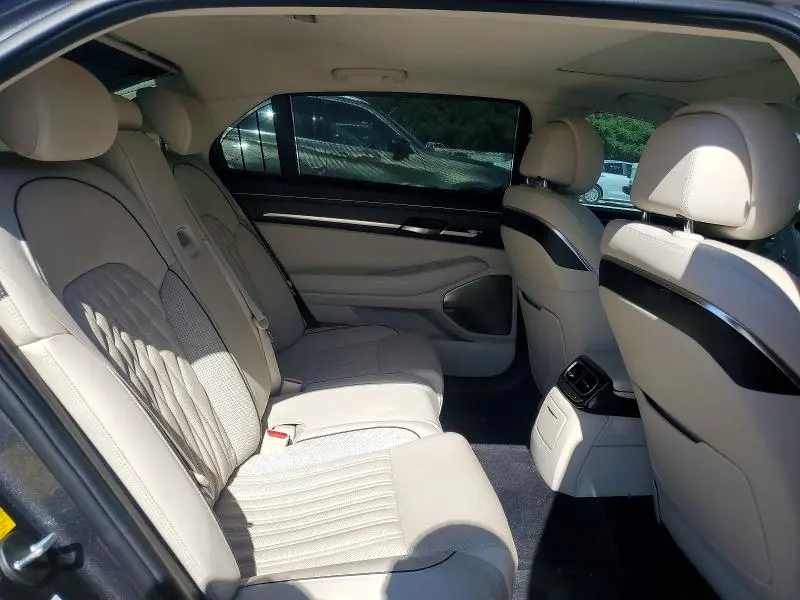 2020 GENESIS G90 PREMIUM  