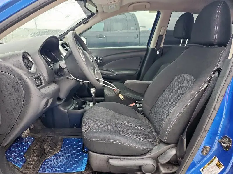 2015 NISSAN VERSA S