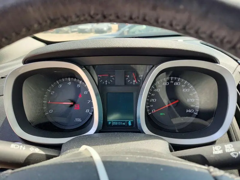 2017 CHEVROLET EQUINOX LT  