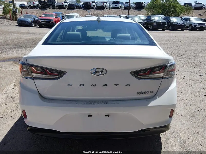 2018 HYUNDAI SONATA HYBRID SE