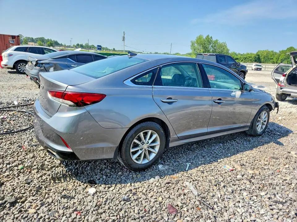 2018 HYUNDAI SONATA SE  