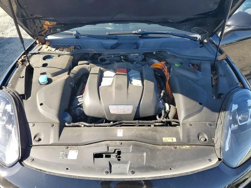 2016 PORSCHE CAYENNE SE HYBRID  