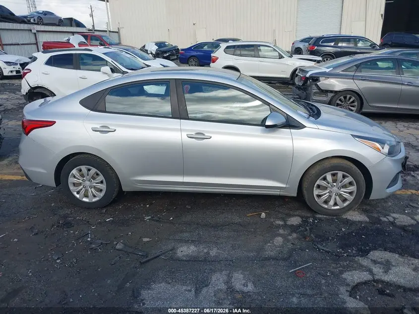 2019 HYUNDAI ACCENT SE