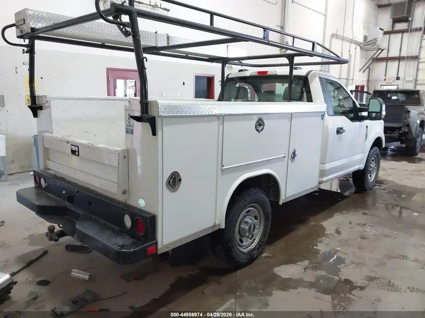 2020 FORD F-250 XL