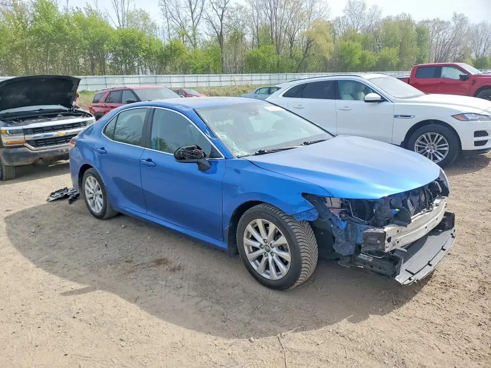 2019 TOYOTA CAMRY   