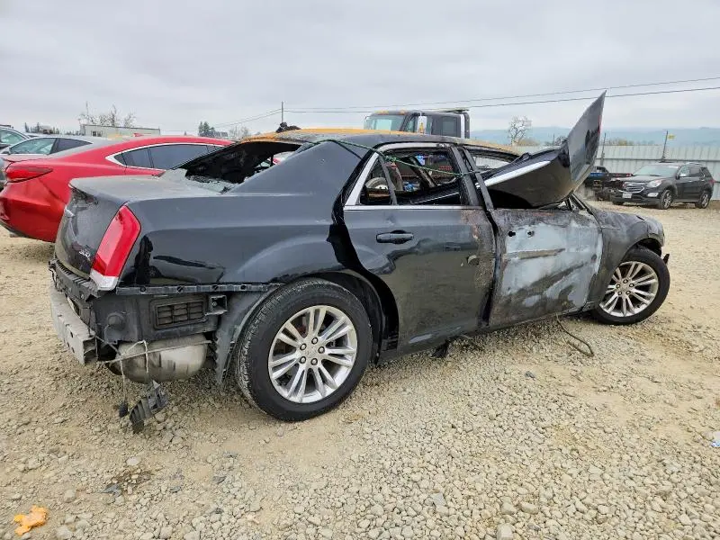 2017 CHRYSLER 300 LIMITED  