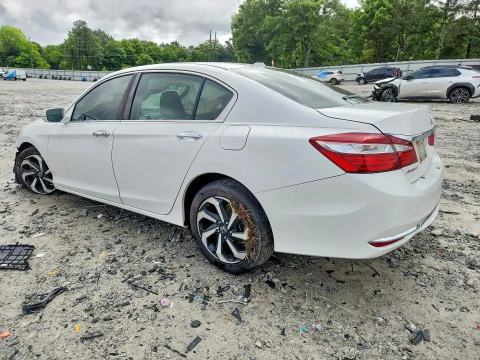 2017 HONDA ACCORD EX  