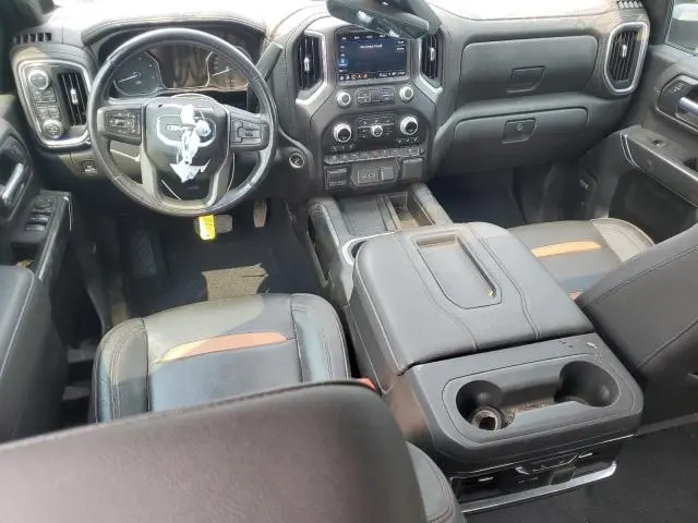 2021 GMC SIERRA K2500 AT4  