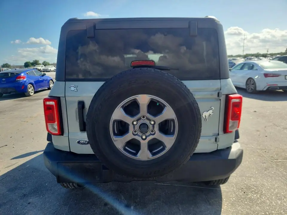 2024 FORD BRONCO BIG BEND  