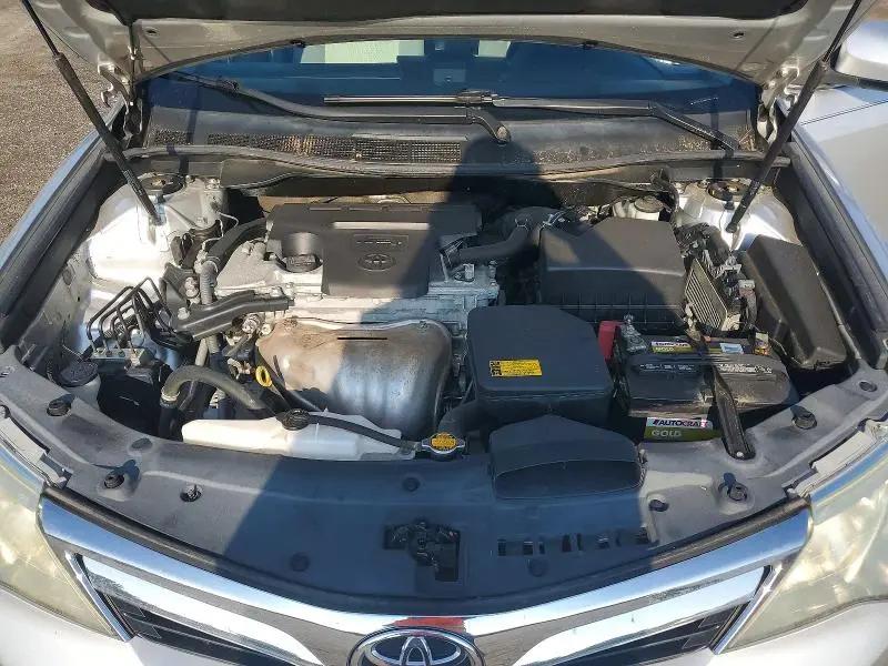 2014 TOYOTA CAMRY LE  