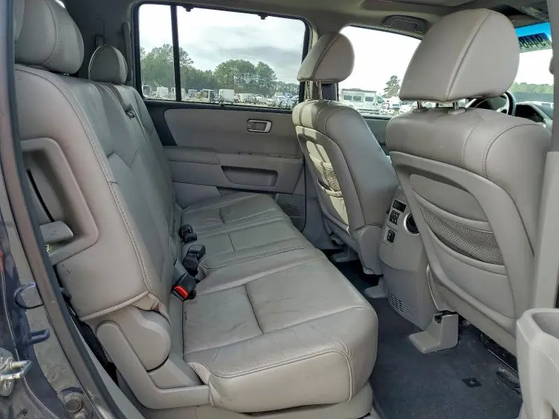 2010 HONDA PILOT TOURING  