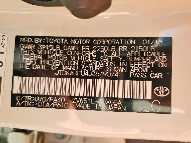 2018 TOYOTA PRIUS THREE  