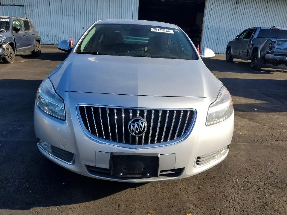 2011 BUICK REGAL CXL  