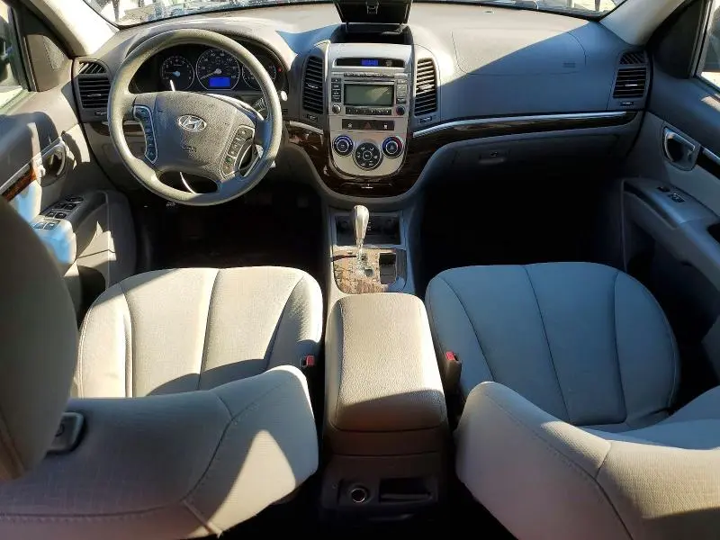 2012 HYUNDAI SANTA FE GLS  