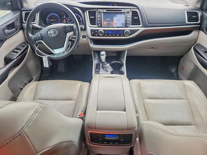 2016 TOYOTA HIGHLANDER LIMITED  