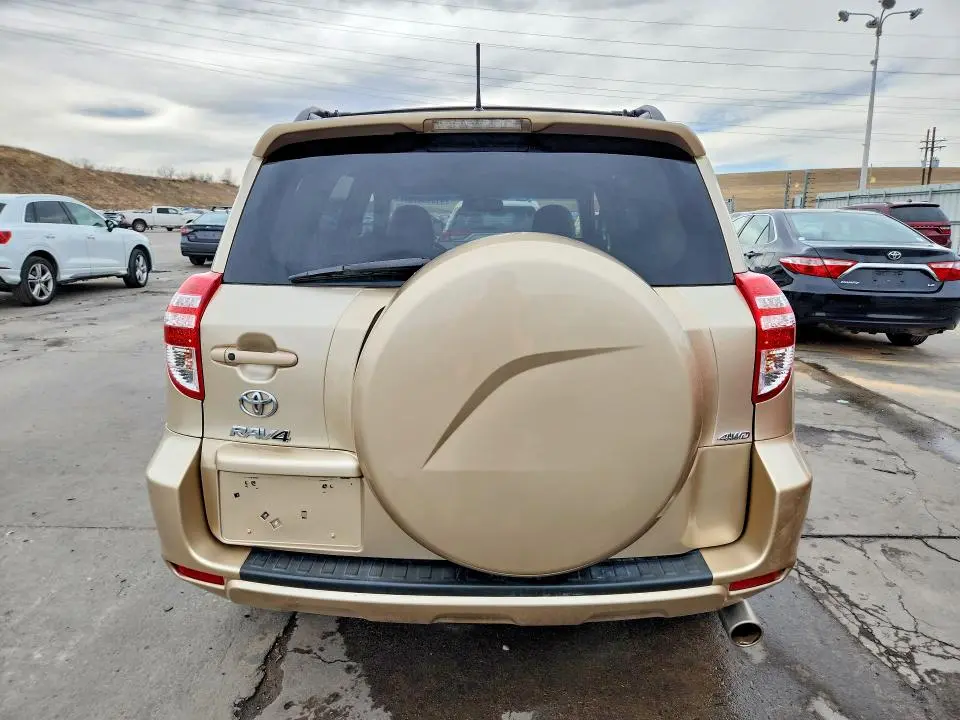 2011 TOYOTA RAV4 LIMITED  