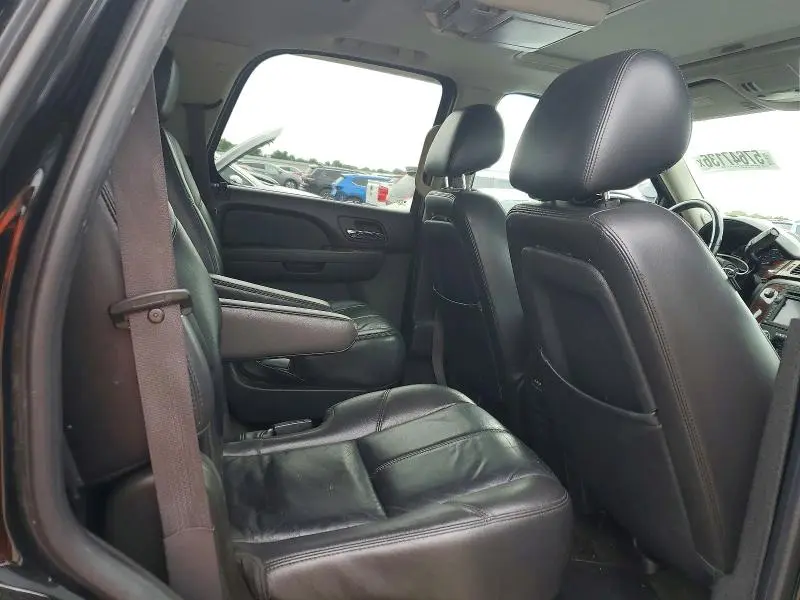 2011 CHEVROLET TAHOE C1500 LT  
