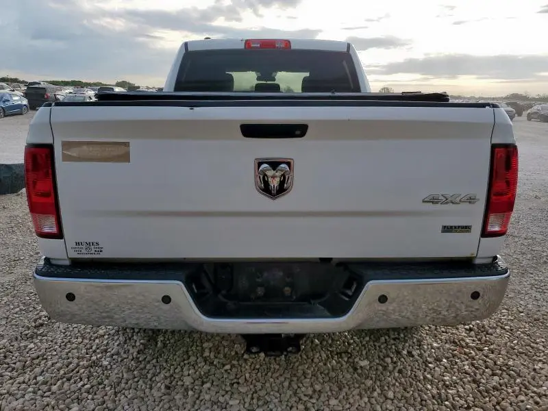 2013 RAM 1500 ST