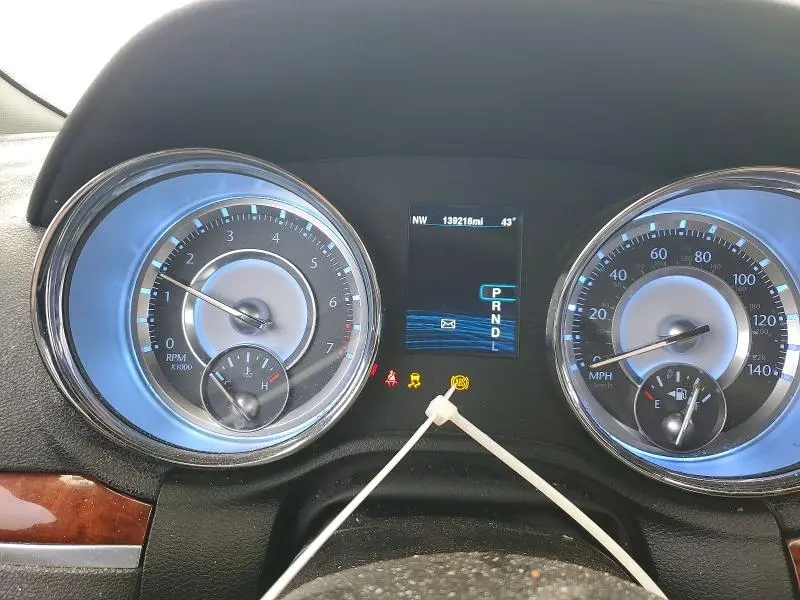 2013 CHRYSLER 300   