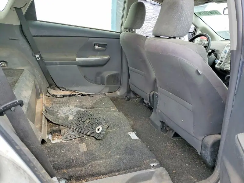 2012 TOYOTA PRIUS V TWO  