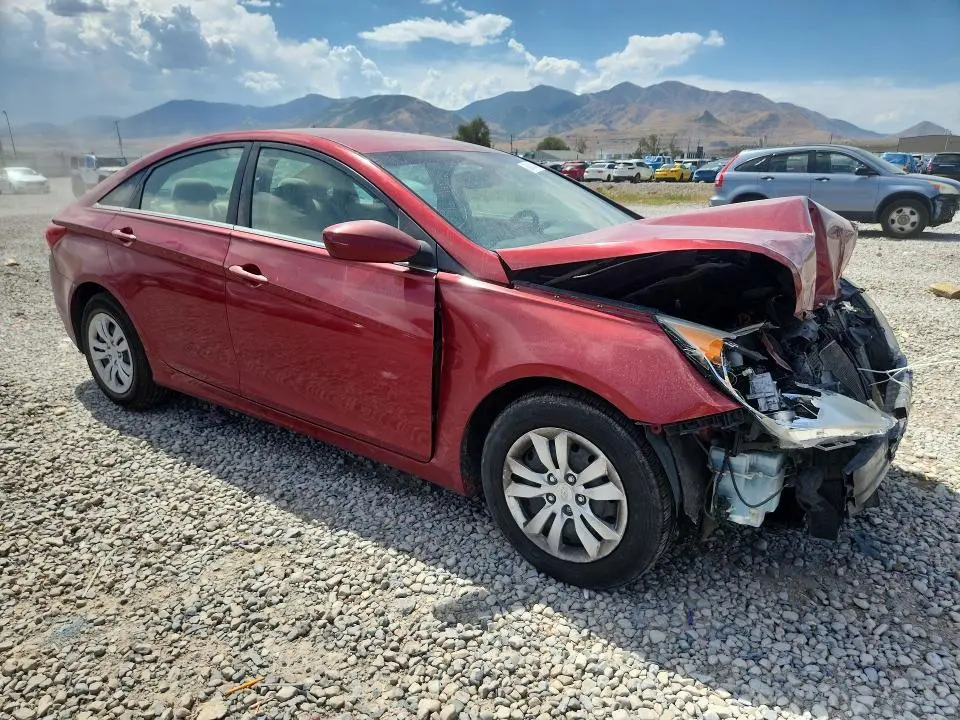 2012 HYUNDAI SONATA GLS  