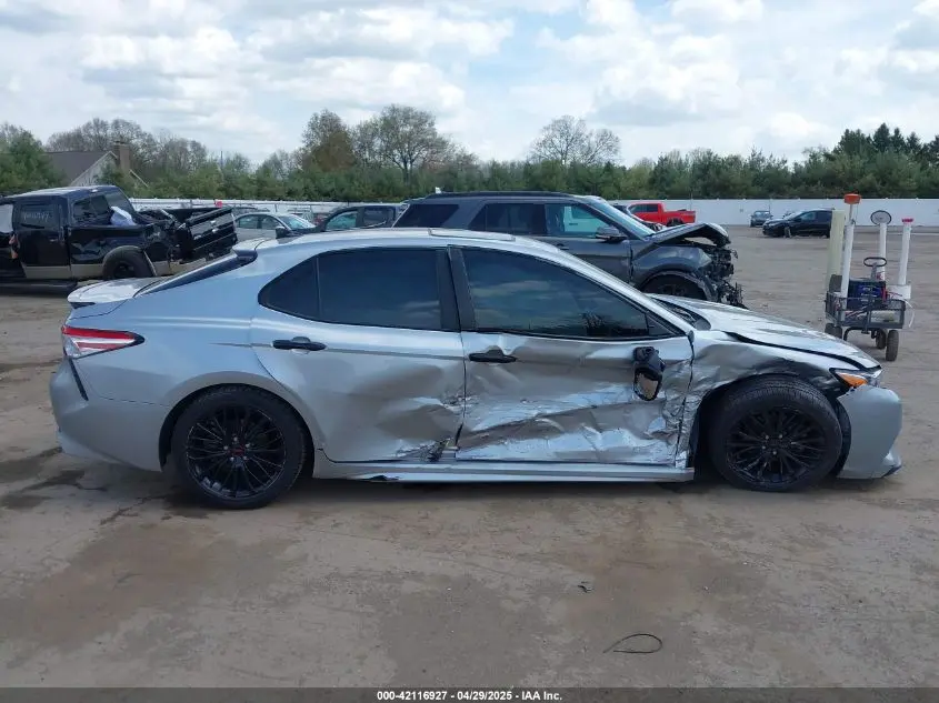 2020 TOYOTA CAMRY SE NIGHTSHADE EDITION