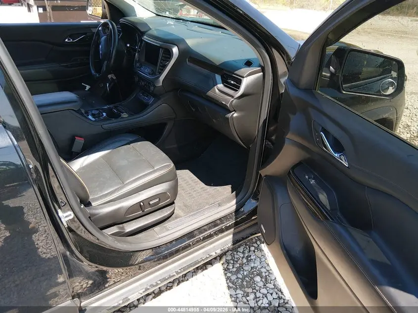 2020 GMC ACADIA AWD AT4