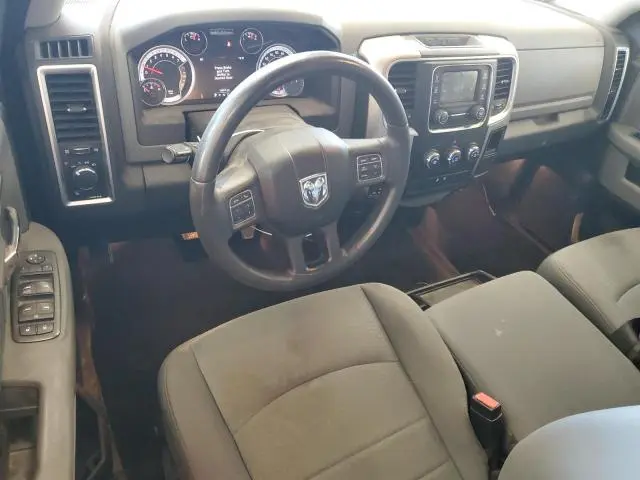 2013 RAM 1500 SLT  