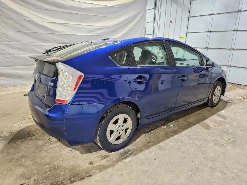 2010 TOYOTA PRIUS IV  