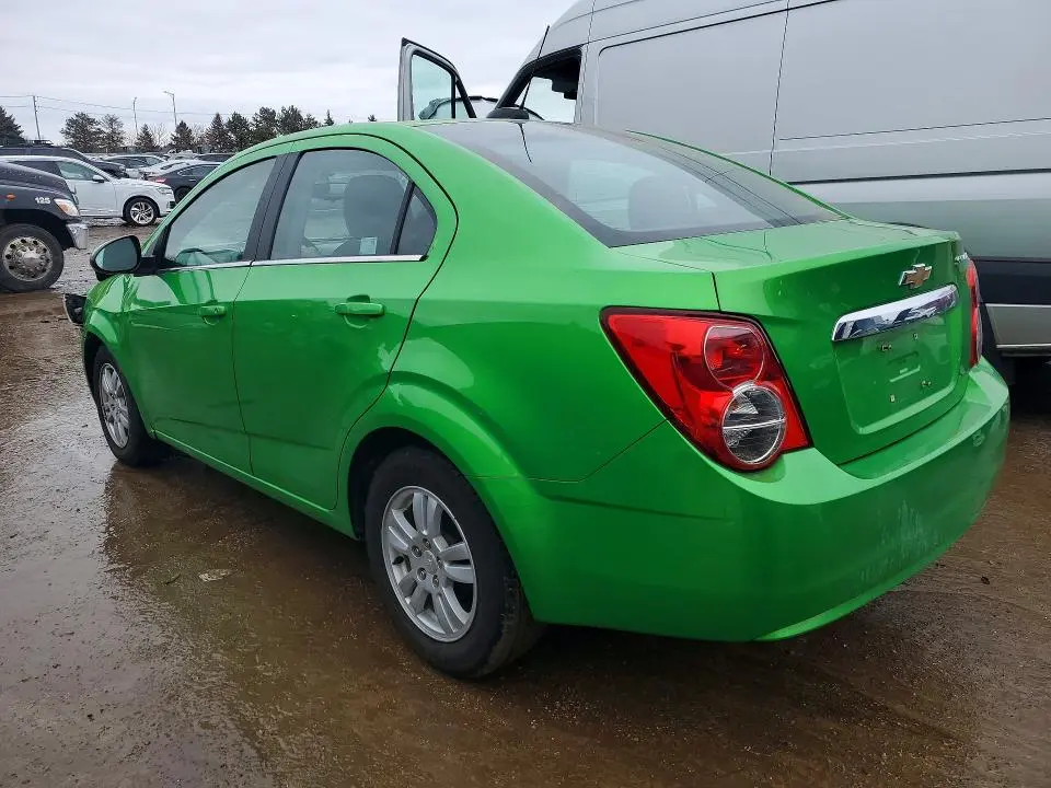 2015 CHEVROLET SONIC LT  