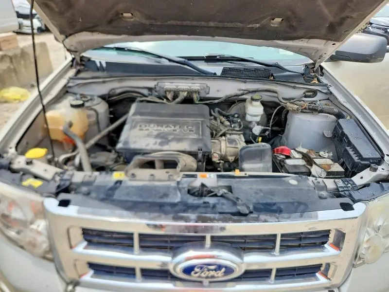 2012 FORD ESCAPE XLT  