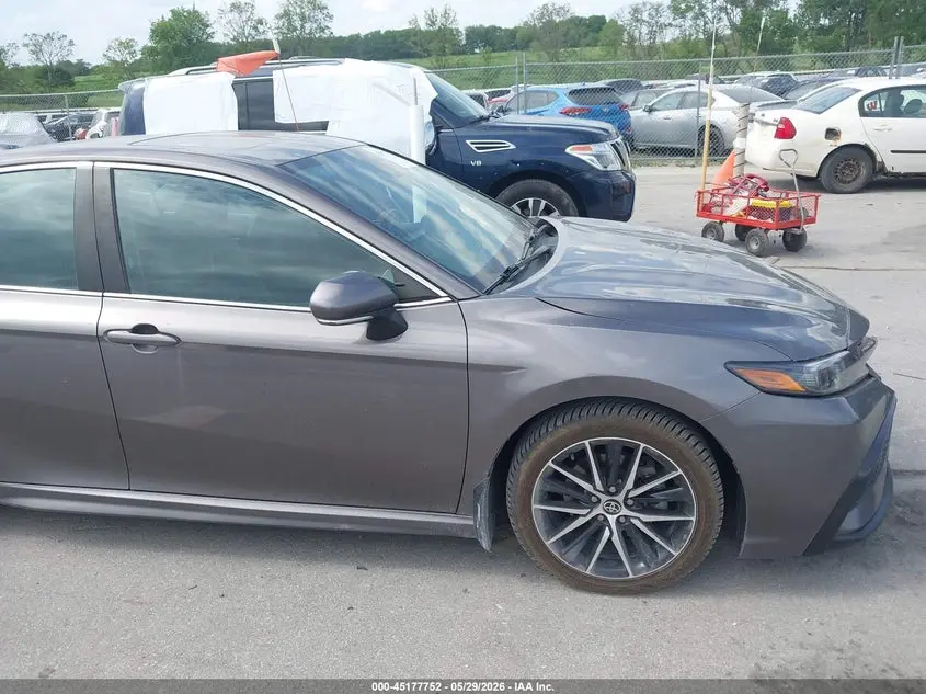 2021 TOYOTA CAMRY SE AWD