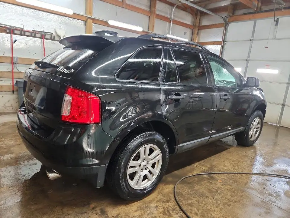 2011 FORD EDGE SE  