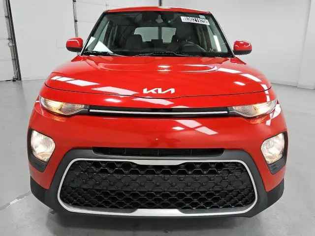 2022 KIA SOUL LX  