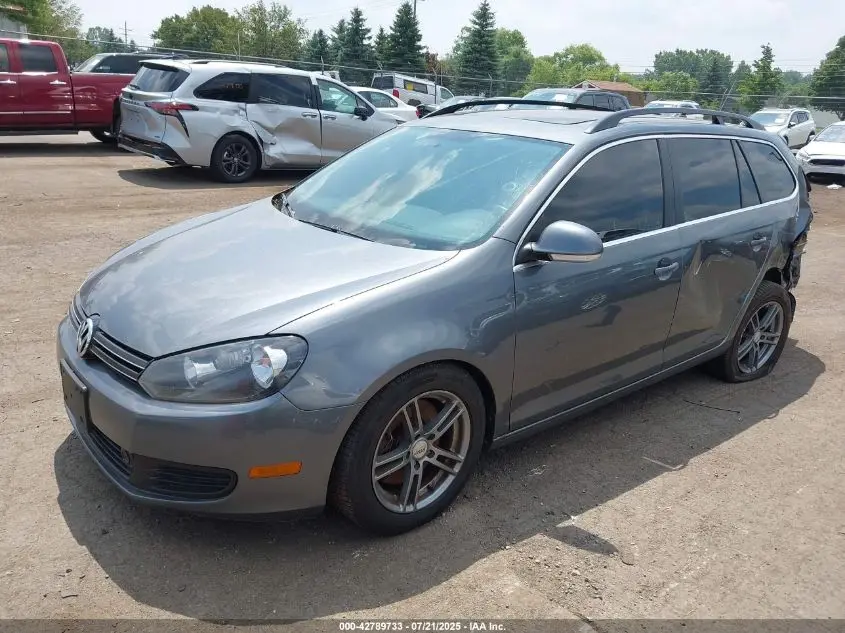 2011 VOLKSWAGEN JETTA SPORTWAGEN 2.0L TDI