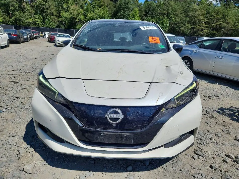 2024 NISSAN LEAF SV PLUS  