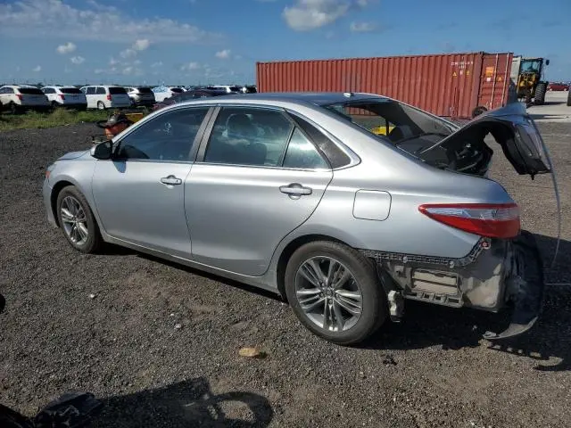 2015 TOYOTA CAMRY LE  