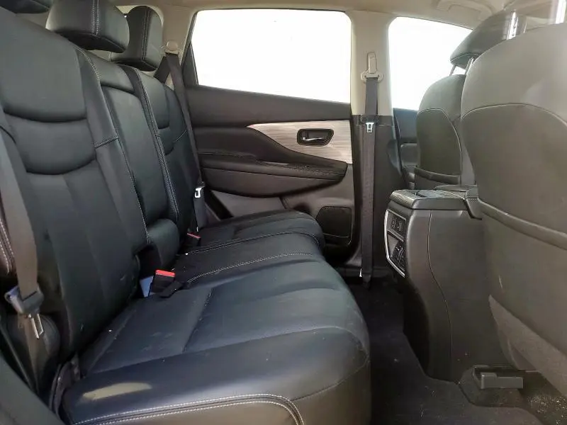 2018 NISSAN MURANO S  