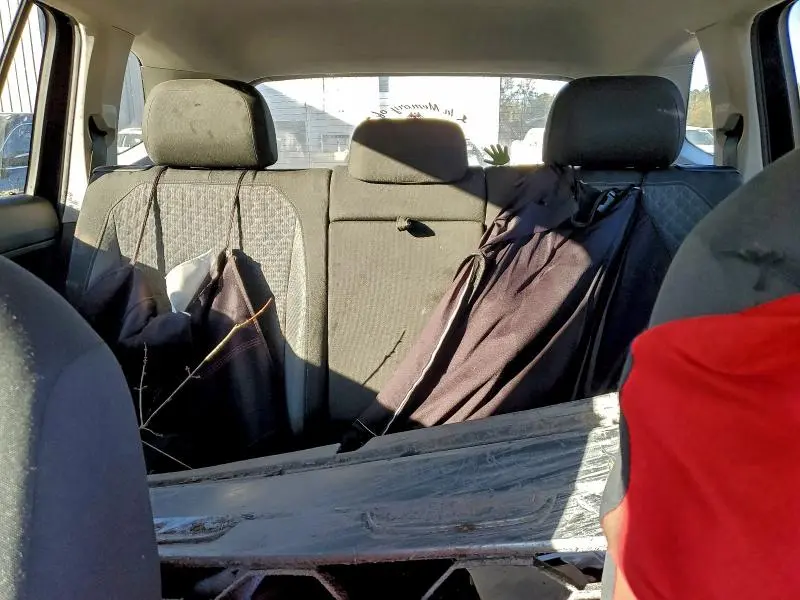 2019 VOLKSWAGEN TIGUAN S  