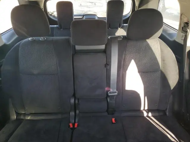 2015 NISSAN PATHFINDER SV  